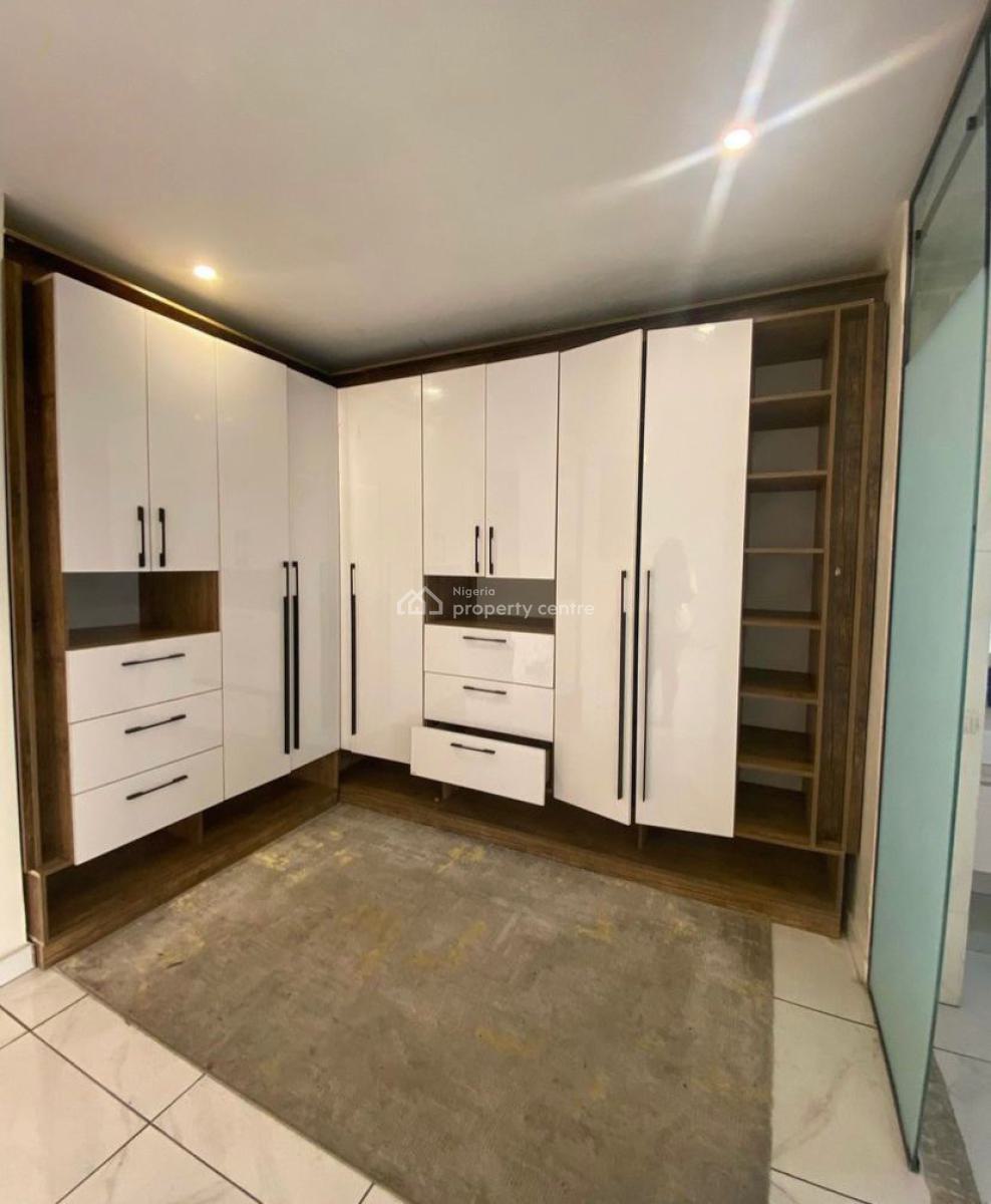 Very Spacious 4 Bedroom Maisonette, Oniru, Victoria Island (vi), Lagos, Flat / Apartment for Sale