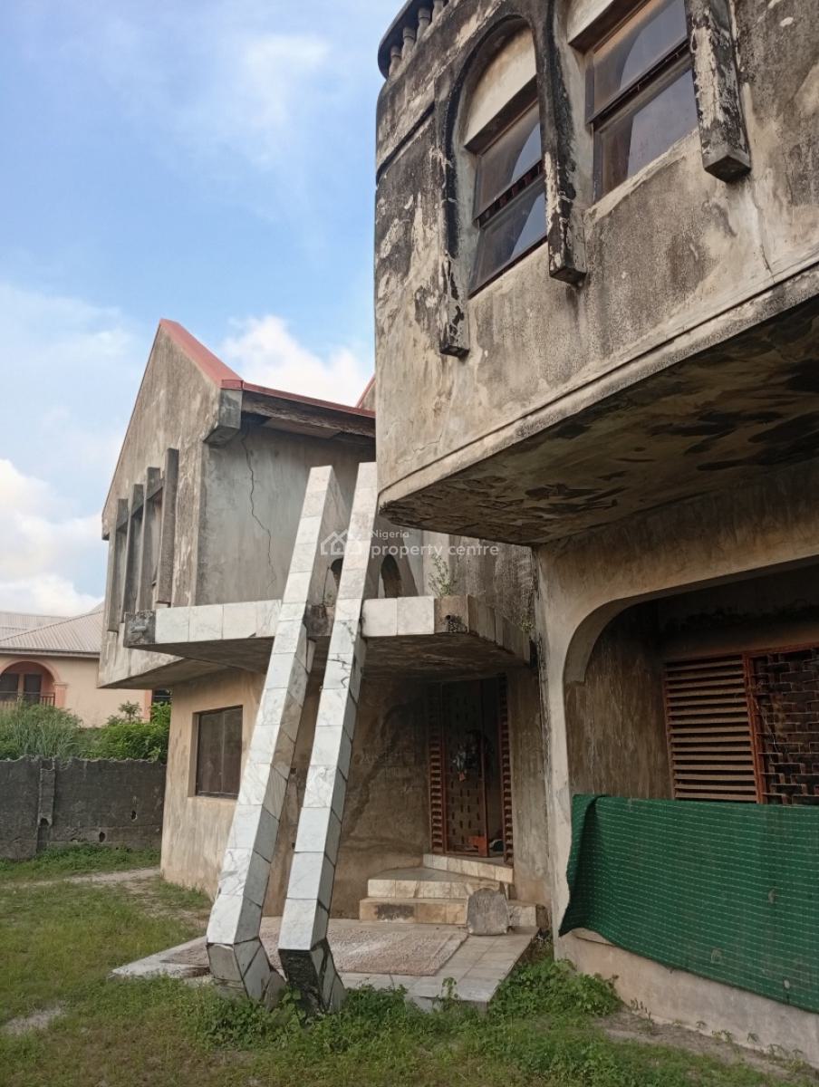 Redevelopable Property on Full Plot, Mobil Estate, Abule-ado, Amuwo Odofin, Lagos, Detached Duplex for Sale