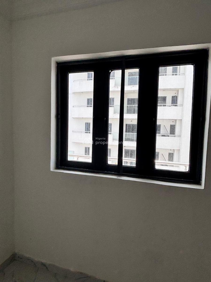 Luxury Newly Build 3-bedroom Flat with Bq, Periwinkle Estate,freedom Way, Lekki Phase 1, Lekki, Lagos, Block of Flats for Sale