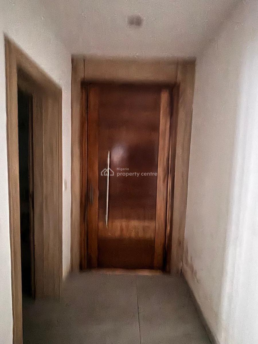 Luxury Newly Build 3-bedroom Flat with Bq, Periwinkle Estate,freedom Way, Lekki Phase 1, Lekki, Lagos, Block of Flats for Sale