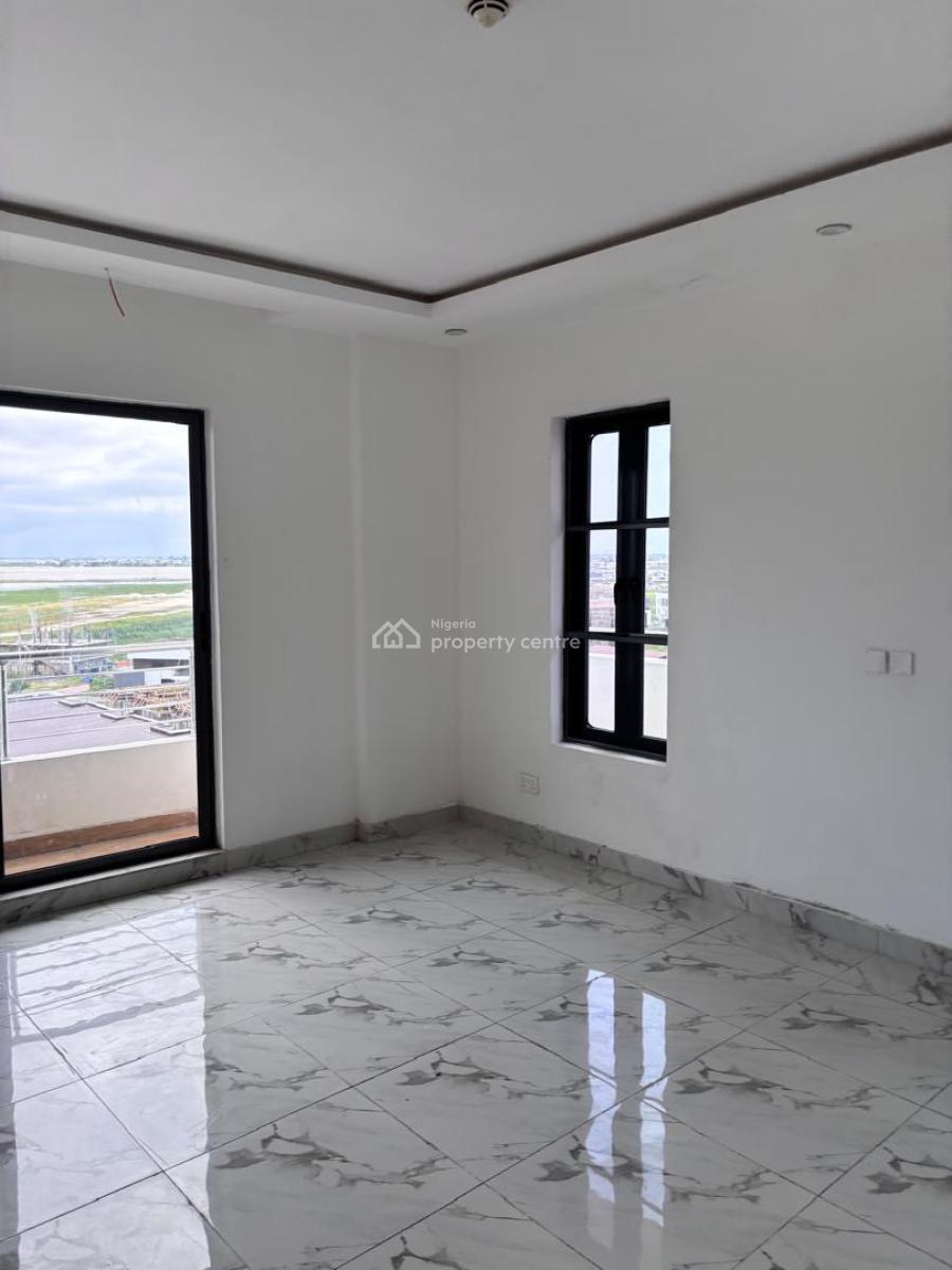 Luxury Newly Build 3-bedroom Flat with Bq, Periwinkle Estate,freedom Way, Lekki Phase 1, Lekki, Lagos, Block of Flats for Sale