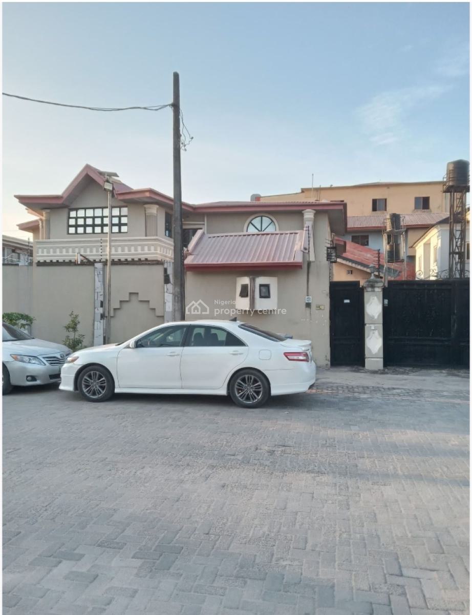a Roomself Contained, Ikota, Lekki, Lagos, Flat / Apartment for Rent