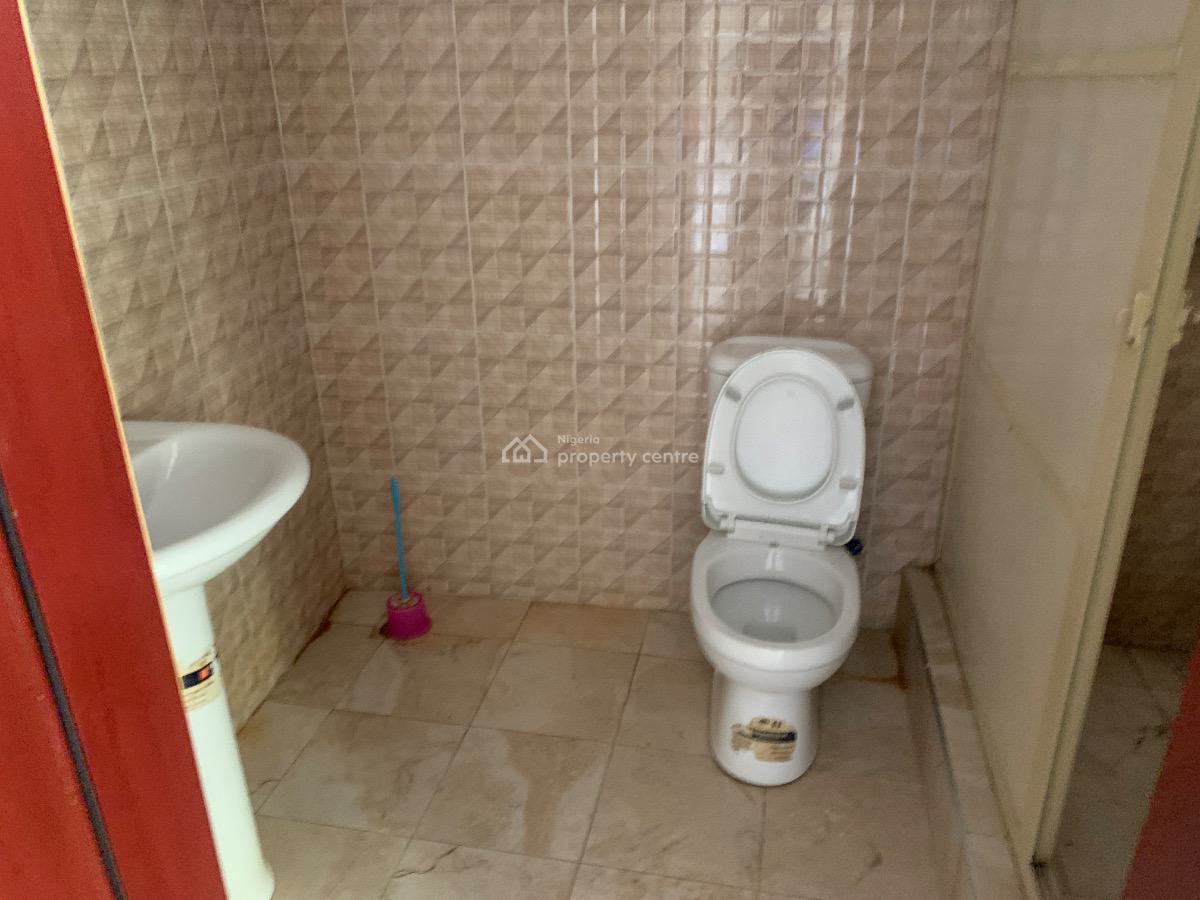 Self Contain, Paradise 3 Estate Chevron Drive, Lekki, Lagos, Self Contain (single Rooms) for Rent