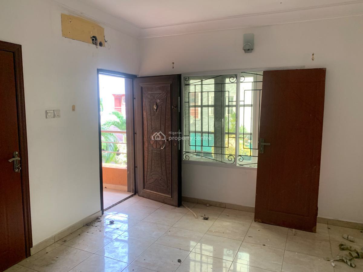 Self Contain, Paradise 3 Estate Chevron Drive, Lekki, Lagos, Self Contain (single Rooms) for Rent