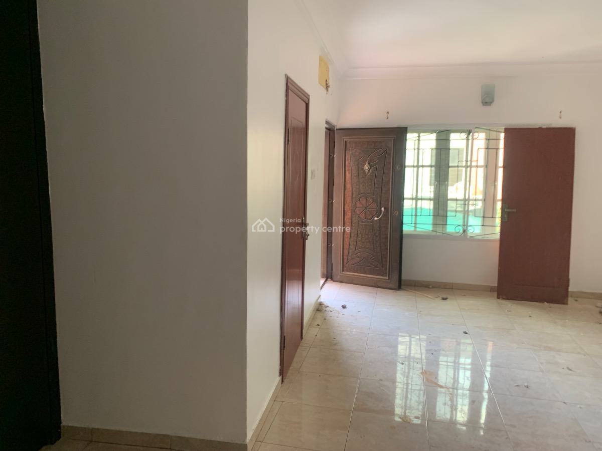 Self Contain, Paradise 3 Estate Chevron Drive, Lekki, Lagos, Self Contain (single Rooms) for Rent