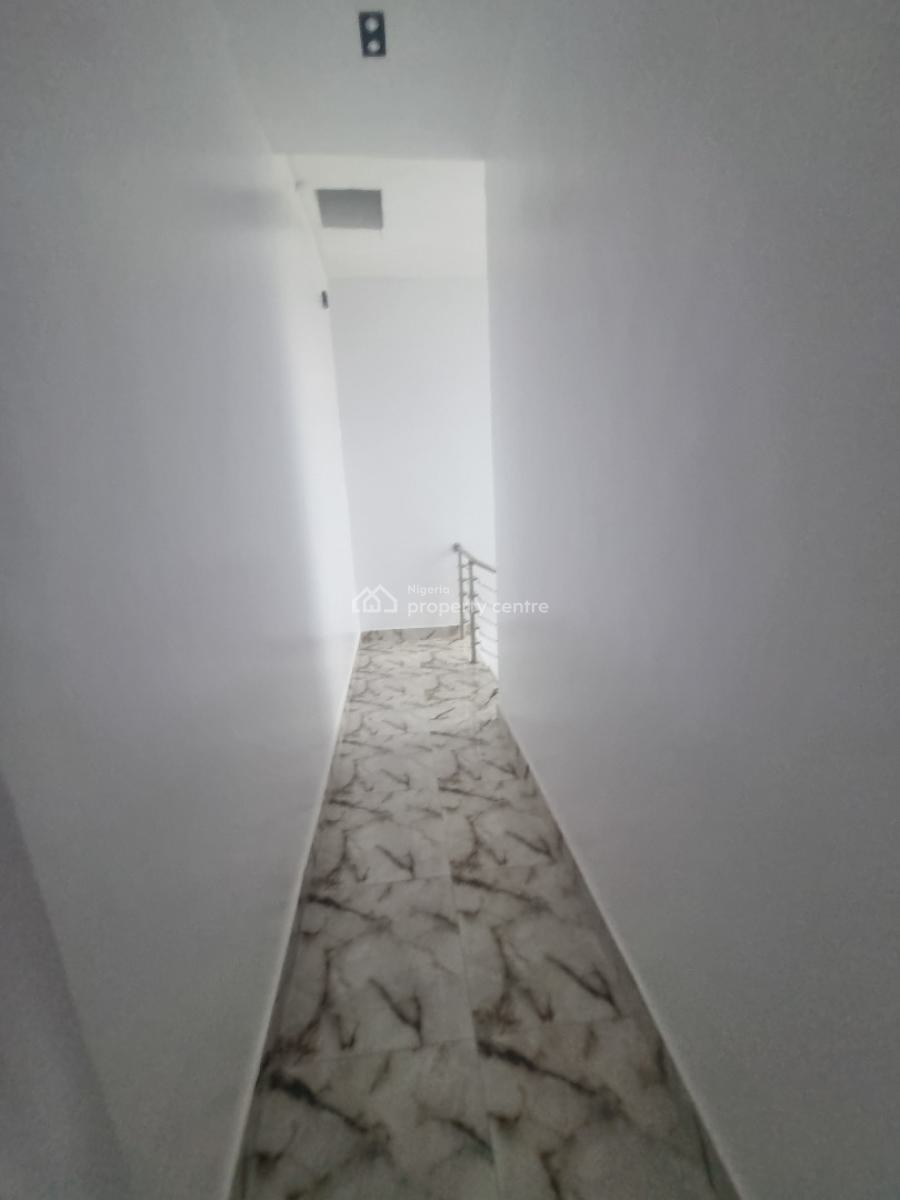 3 Bedroom Luxury Terrace House with Attached Boys Quarter, Sangotedo, Ajah, Lagos, Terraced Duplex for Sale