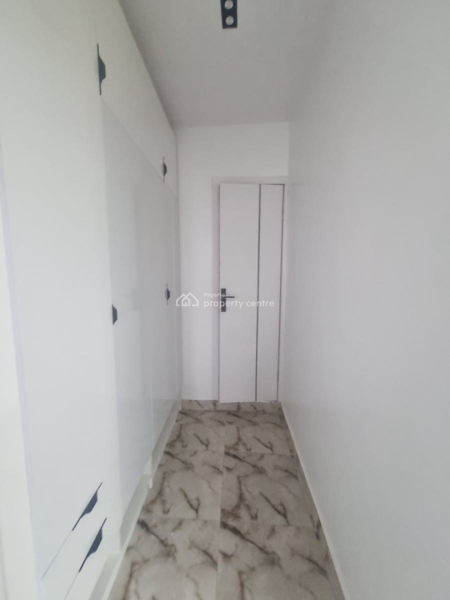 3 Bedroom Luxury Terrace House with Attached Boys Quarter, Sangotedo, Ajah, Lagos, Terraced Duplex for Sale