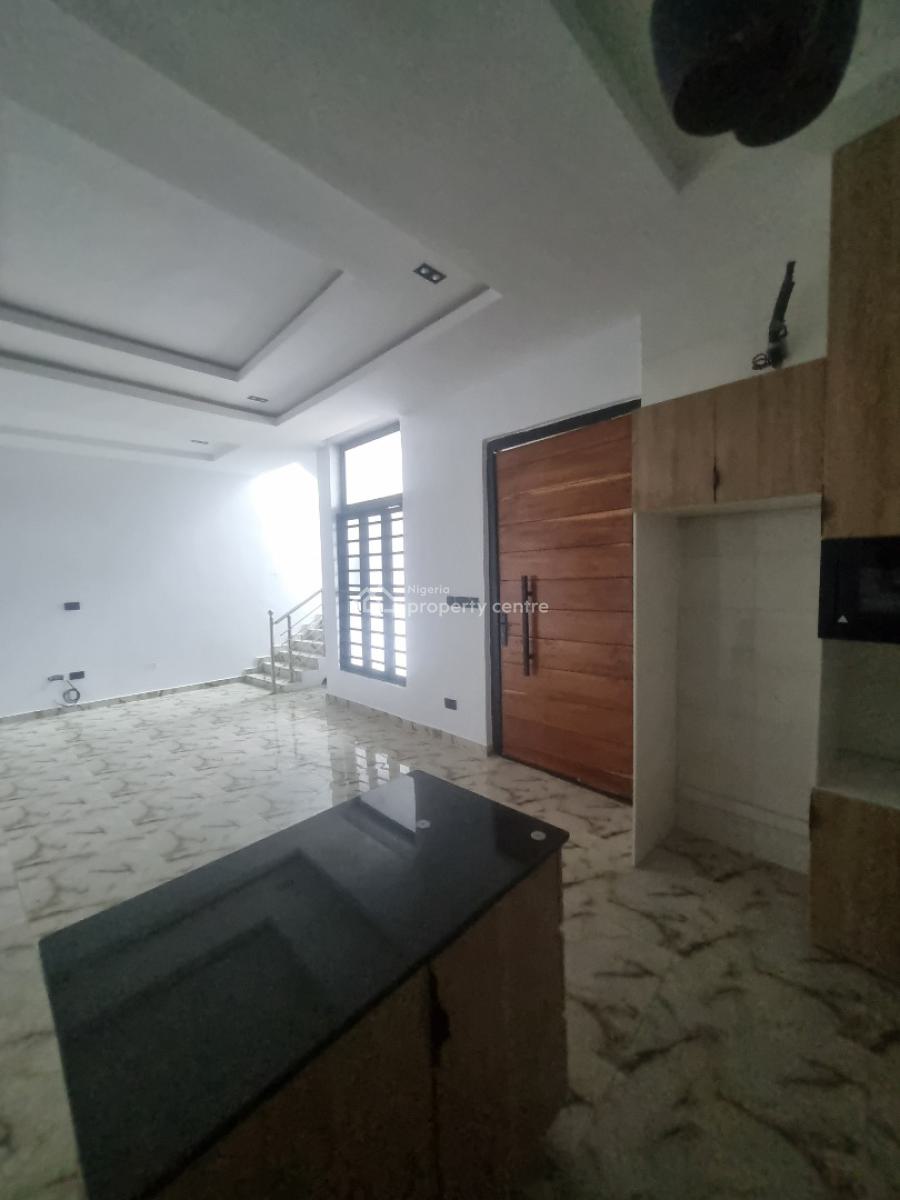 3 Bedroom Luxury Terrace House with Attached Boys Quarter, Sangotedo, Ajah, Lagos, Terraced Duplex for Sale