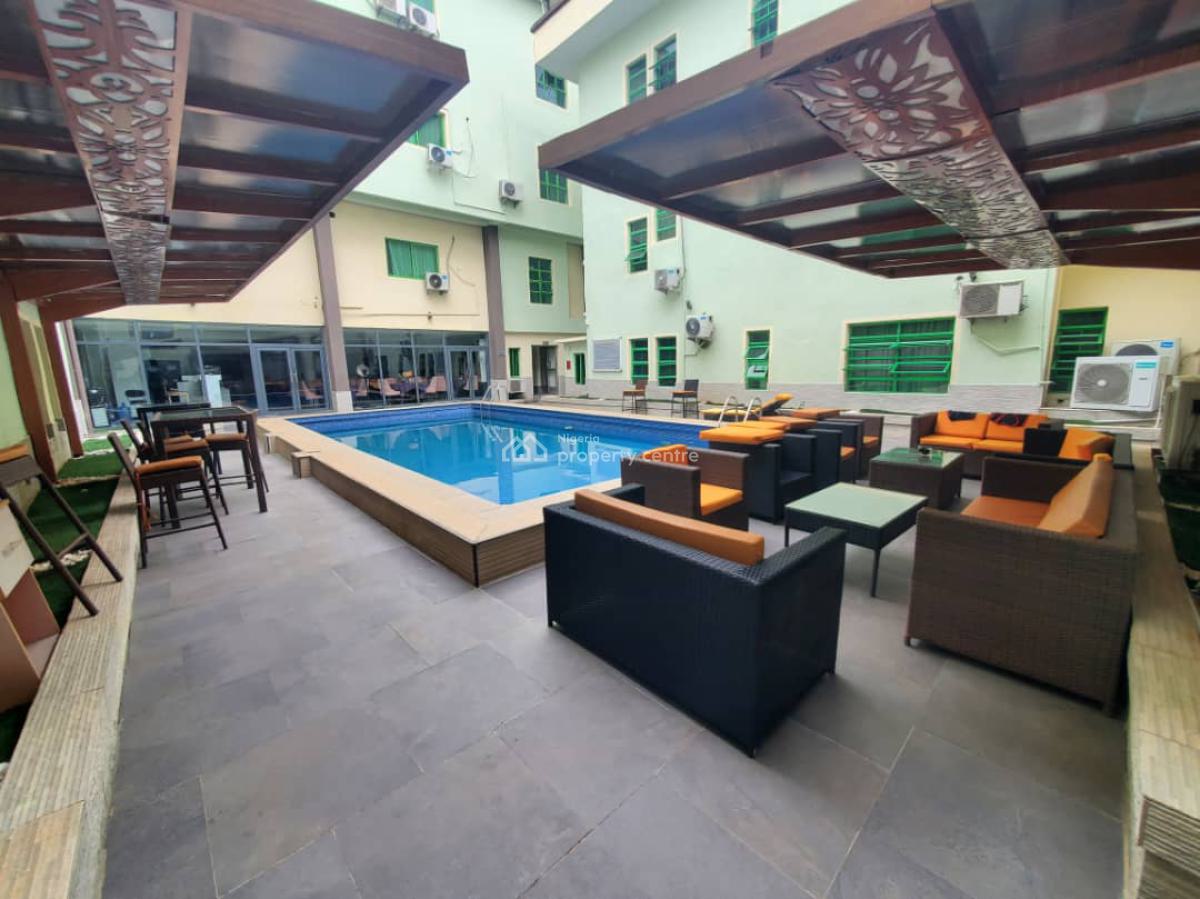 82 Rooms Hotel Fully Functioning with Full Activities, Off Admiralty Way, Lekki Phase 1, Lekki, Lagos, House for Sale