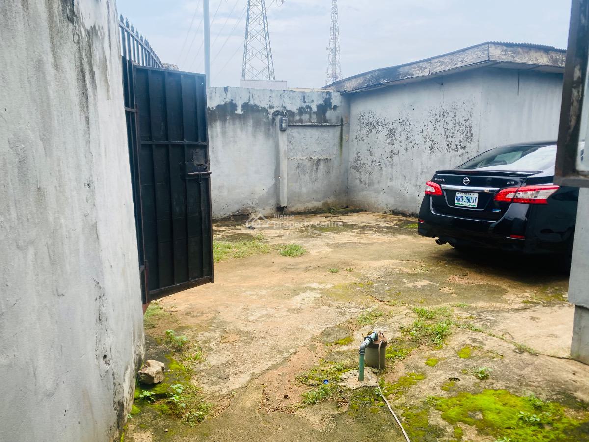 6 Bedrooms Bungalow Property, Pipeline Road, Idimu, Lagos, Detached Bungalow for Sale