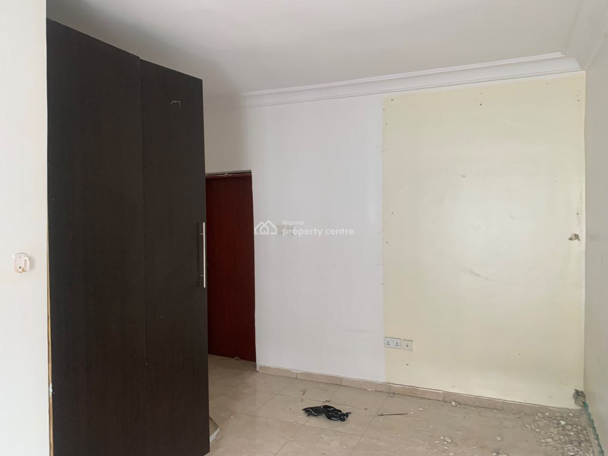 Self Contain, Paradise 3 Estate Chevron Drive, Lekki, Lagos, Self Contain (single Rooms) for Rent