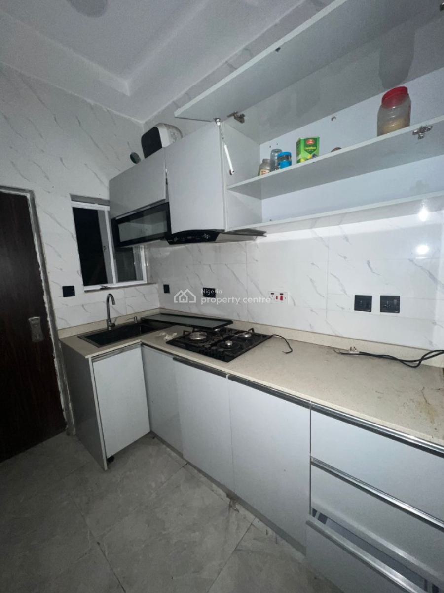 Luxury 3 Bedroom Maisonette, Lekki Right, Lekki Phase 1, Lekki, Lagos, Flat / Apartment for Rent