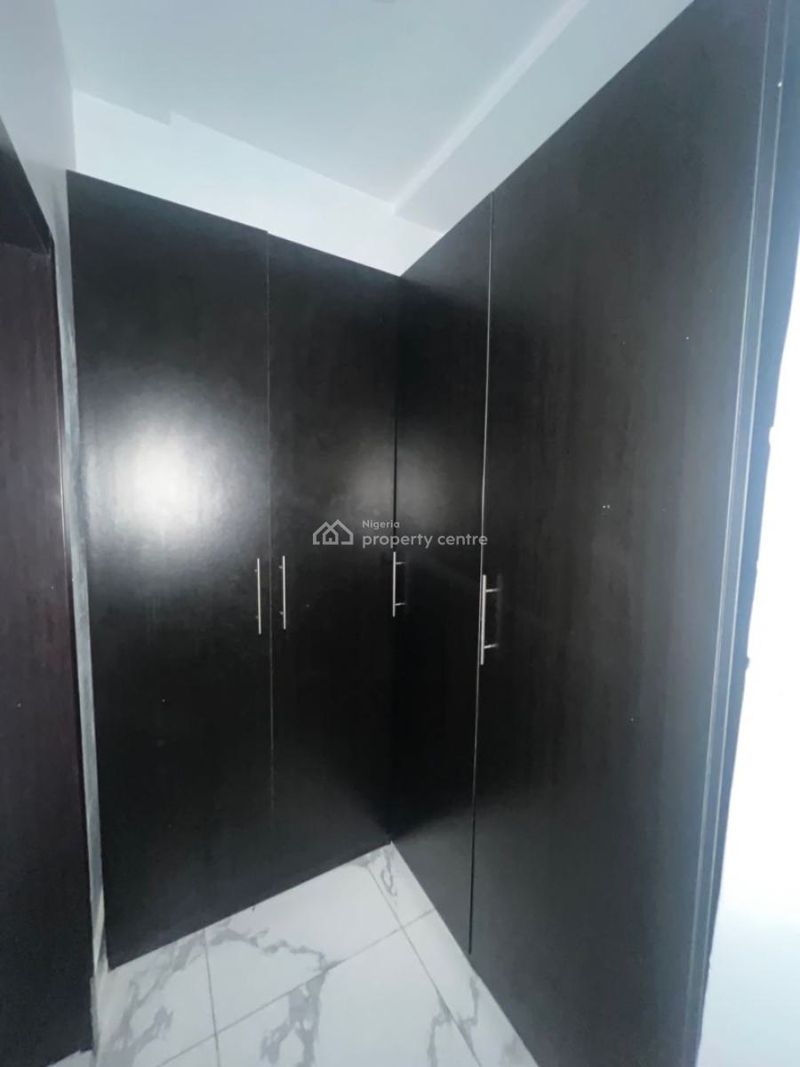 Luxury 3 Bedroom Maisonette, Lekki Right, Lekki Phase 1, Lekki, Lagos, Flat / Apartment for Rent
