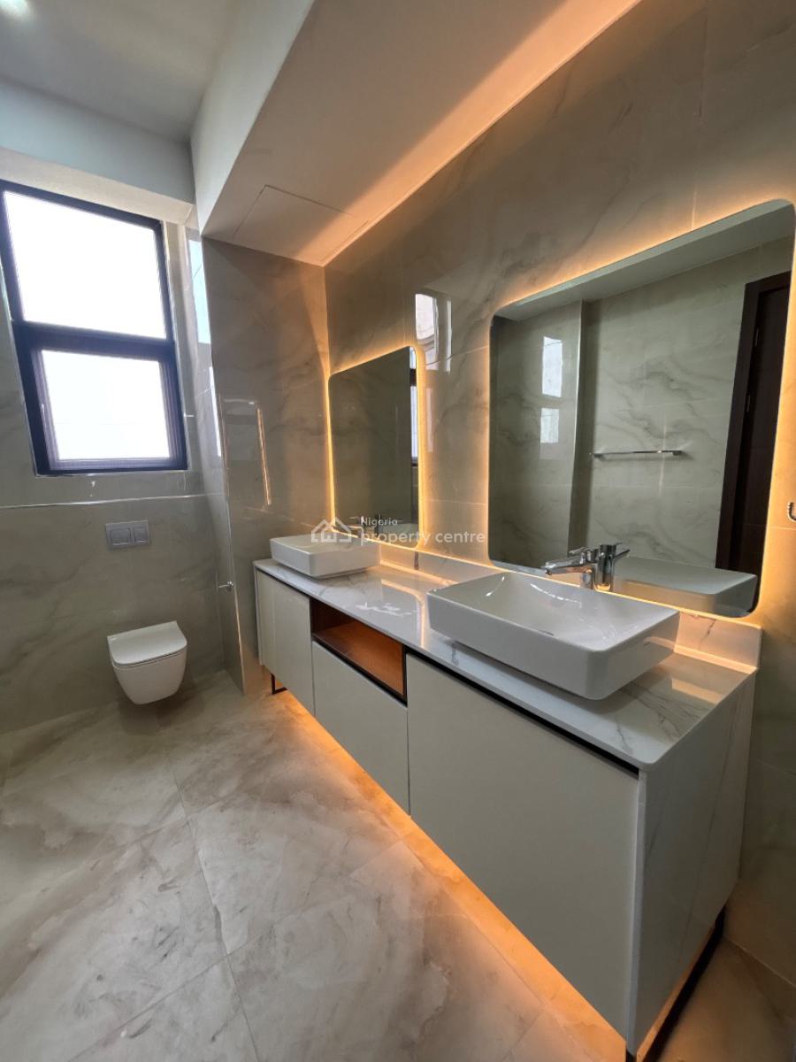 Newly Built 3 Bedroom Apartment with Maids Room and More, Lekki Phase 1, Lekki, Lagos, Flat / Apartment for Sale