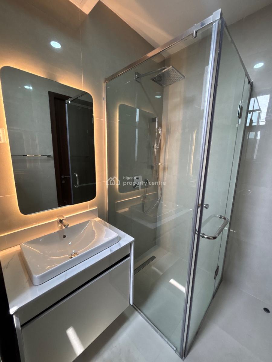 Newly Built 3 Bedroom Apartment with Maids Room and More, Lekki Phase 1, Lekki, Lagos, Flat / Apartment for Sale