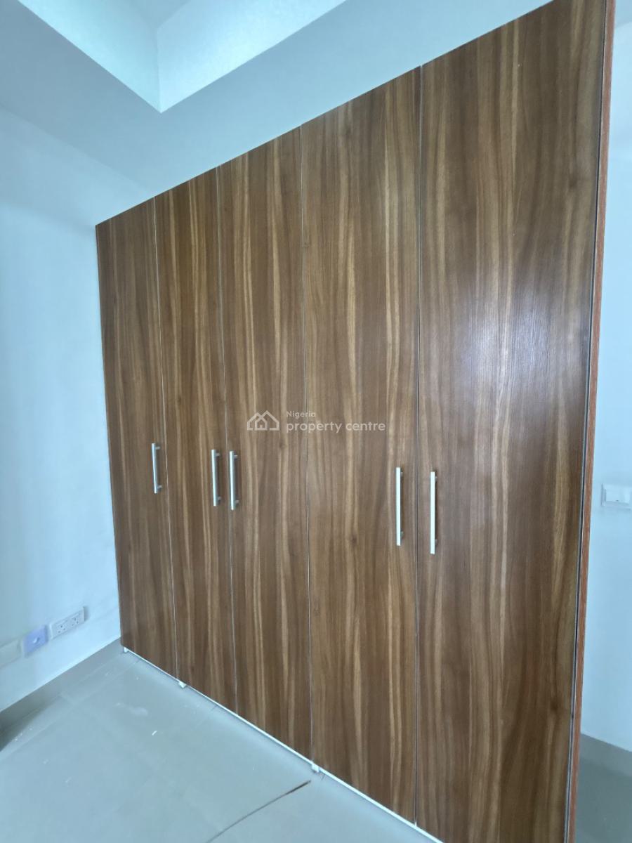 Newly Built 3 Bedroom Apartment with Maids Room and More, Lekki Phase 1, Lekki, Lagos, Flat / Apartment for Sale