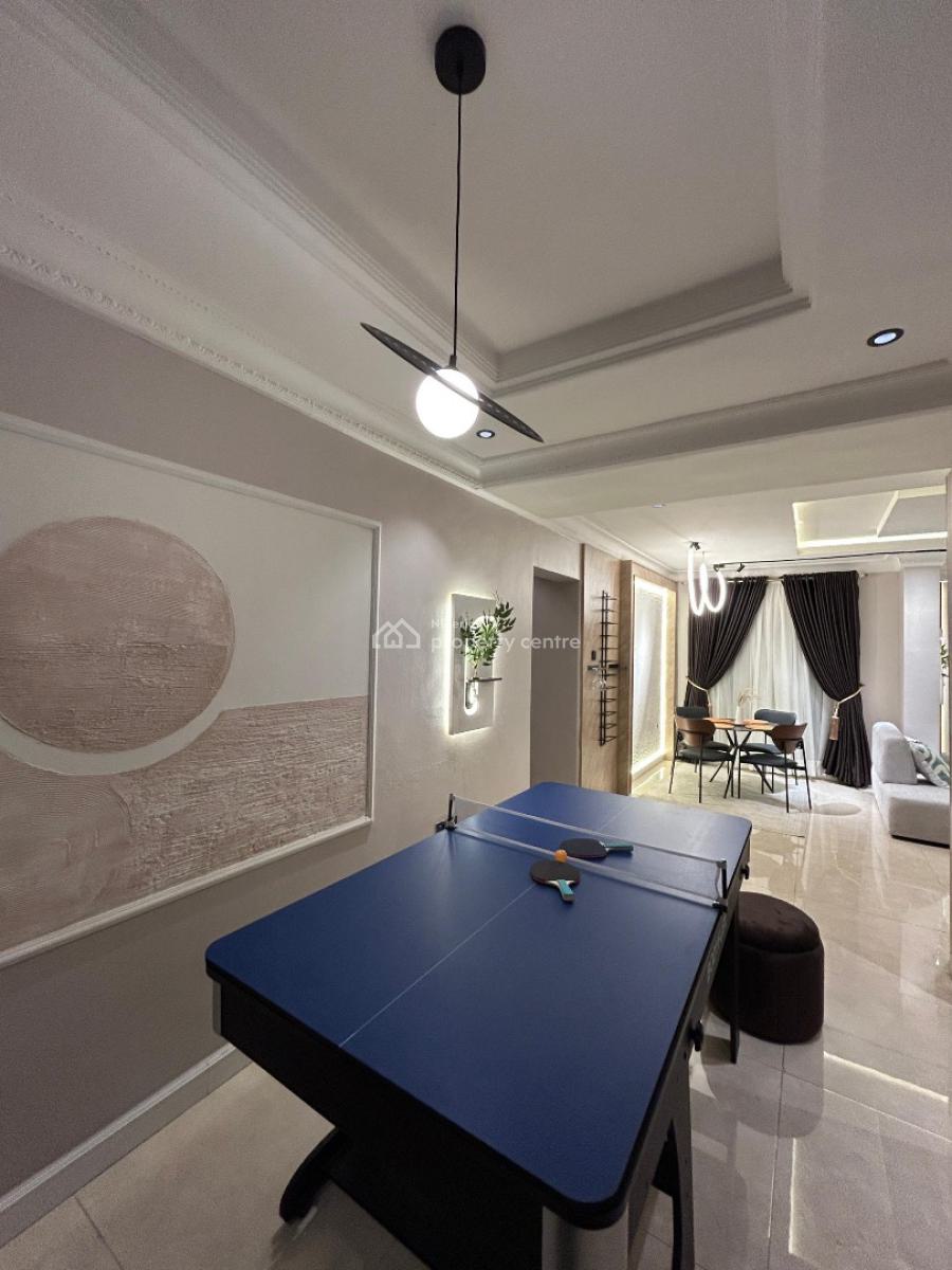 Sophisticated 2 Bedroom Apartment, Lekki Phase 1, Lekki, Lagos, Flat / Apartment Short Let