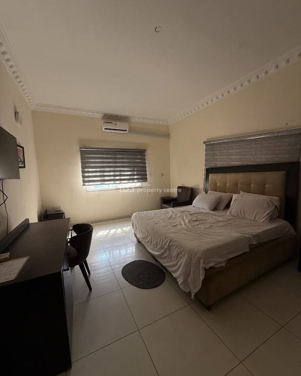 Furnished 16-room Guest House, Victoria Island (vi), Lagos, Hotel / Guest House for Rent