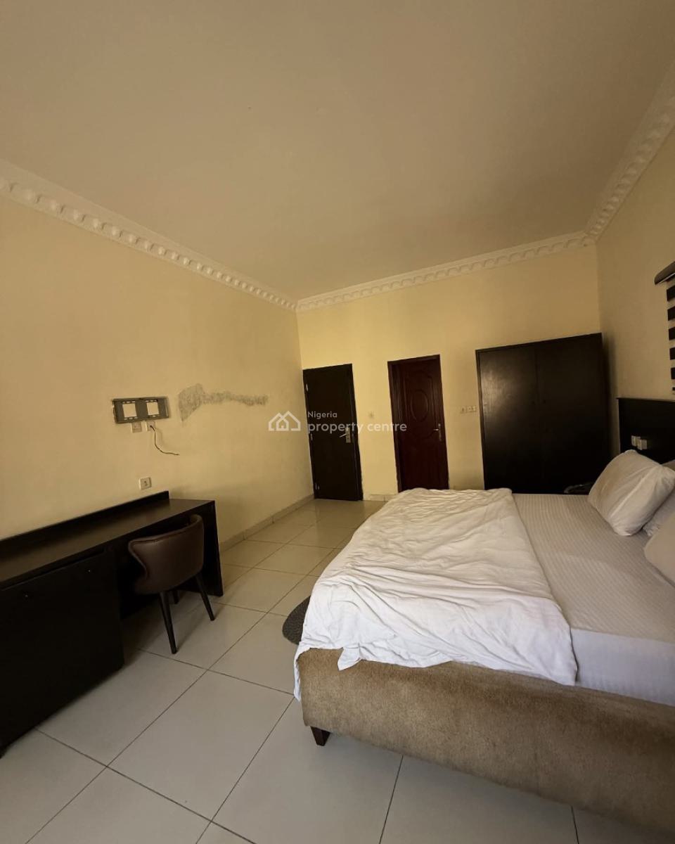 Furnished 16-room Guest House, Victoria Island (vi), Lagos, Hotel / Guest House for Rent