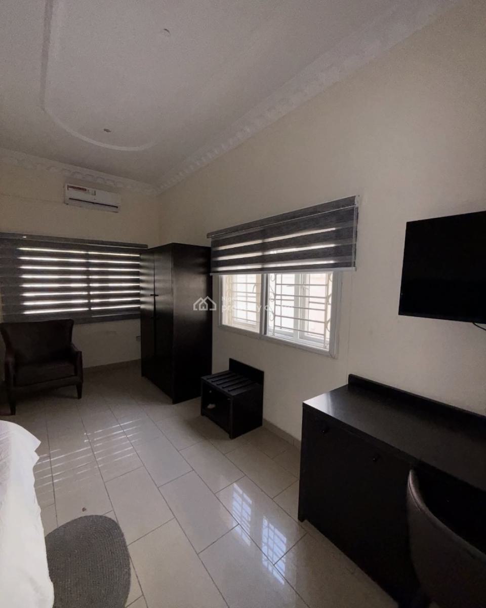 Furnished 16-room Guest House, Victoria Island (vi), Lagos, Hotel / Guest House for Rent