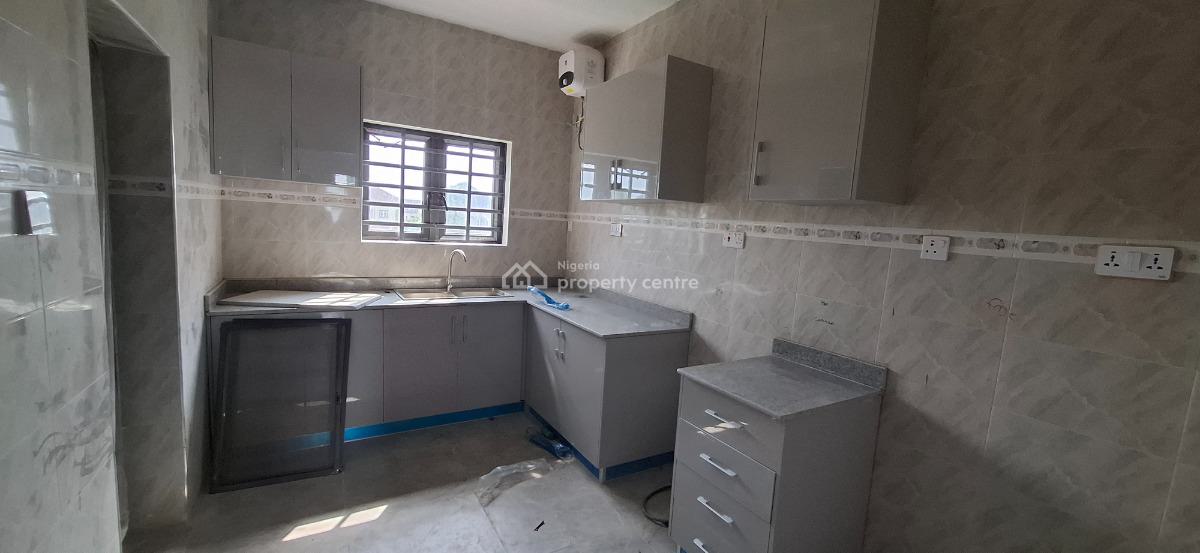 New En-suite 2 Bedroom Flat, Off Lagos-ibadan Expway/new Makun City, Sagamu, Ogun, Flat / Apartment for Rent