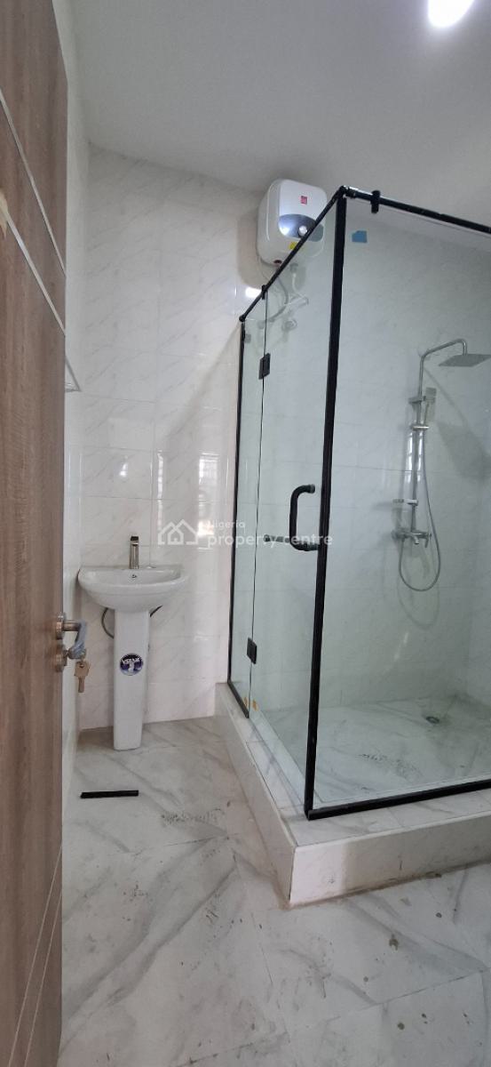 New En-suite 2 Bedroom Flat, Off Lagos-ibadan Expway/new Makun City, Sagamu, Ogun, Flat / Apartment for Rent