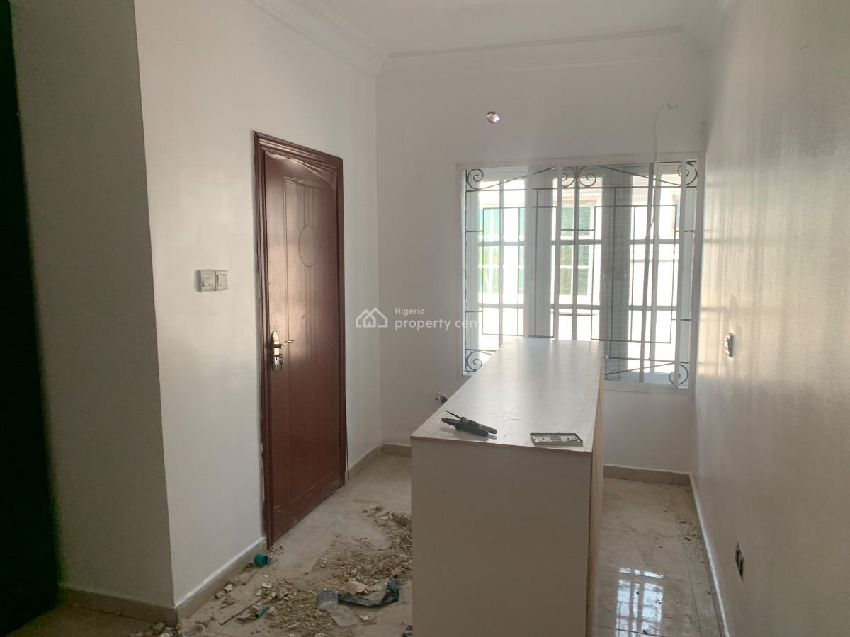 Self Contain (studio), Paradise 3 Estate, Chevron Drive, Lekki, Lagos, Self Contain (single Rooms) for Rent