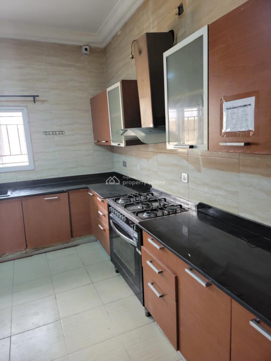 Spacious & Quality-built 5 Bedroom Fully-detached Duplex, Lekki Phase 1, Lekki, Lagos, Detached Duplex for Sale