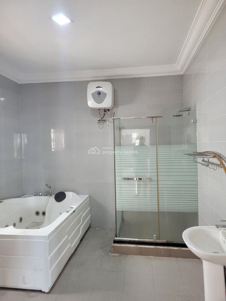 Spacious & Quality-built 5 Bedroom Fully-detached Duplex, Lekki Phase 1, Lekki, Lagos, Detached Duplex for Sale