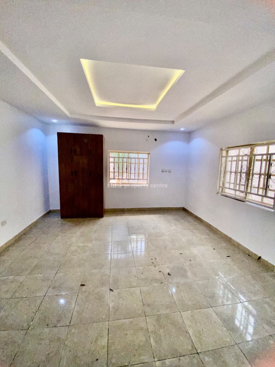 Very Massive and Spacious Three (3) Bedroom Detached House, Lokogoma District, Abuja, Detached Bungalow for Rent
