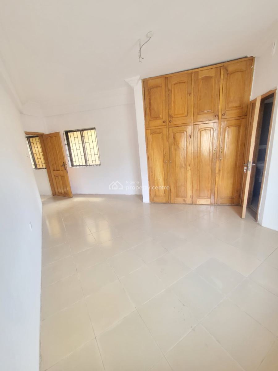 Spacious and Sharp 3 Bedroom Apartment, Thomas Estate, Ajah, Lagos, Flat / Apartment for Rent