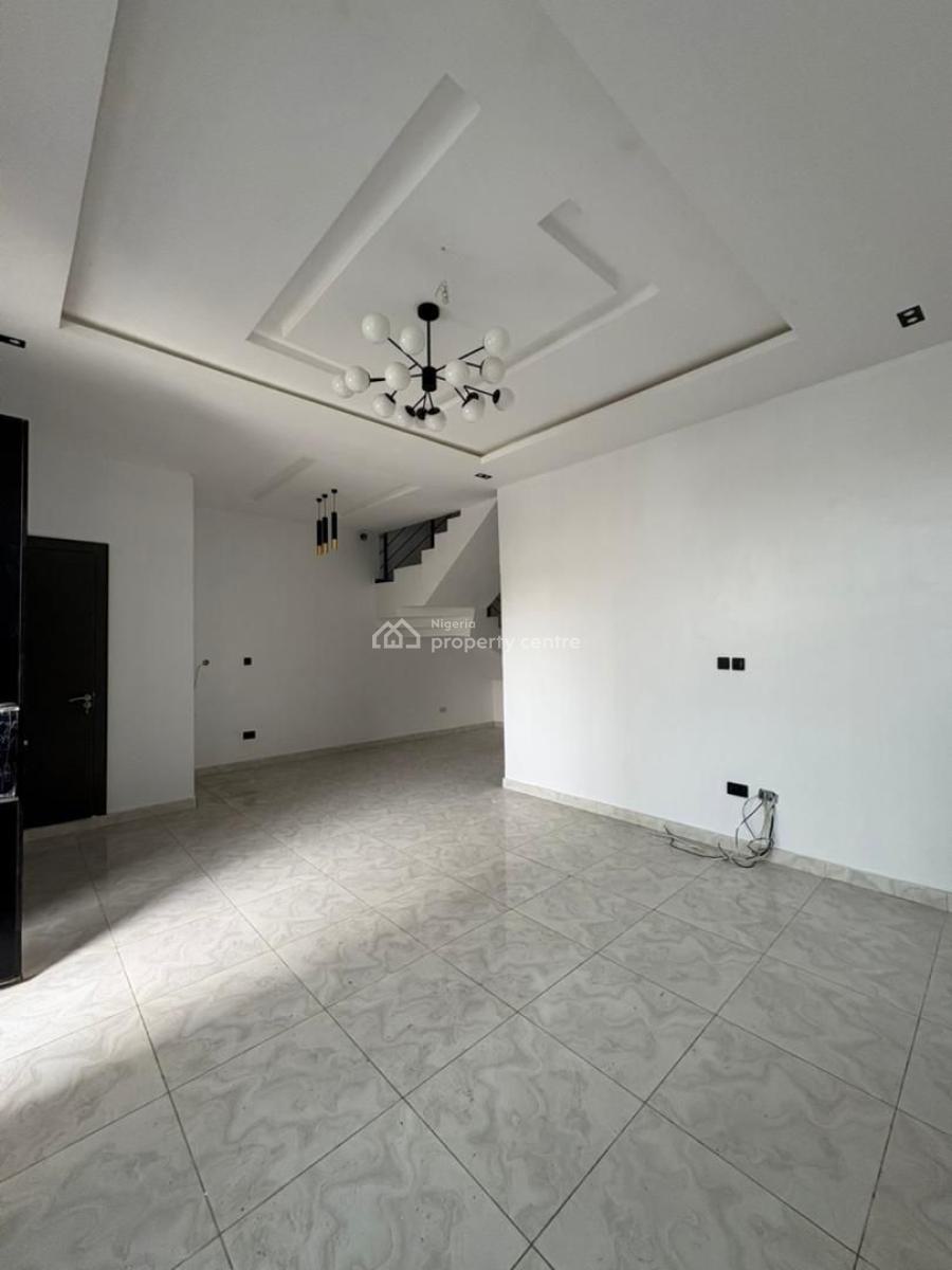 Well Built & Secure! 4-bedroom Semi-detached Duplex with Bq, Ajah, Lagos, Semi-detached Duplex for Sale