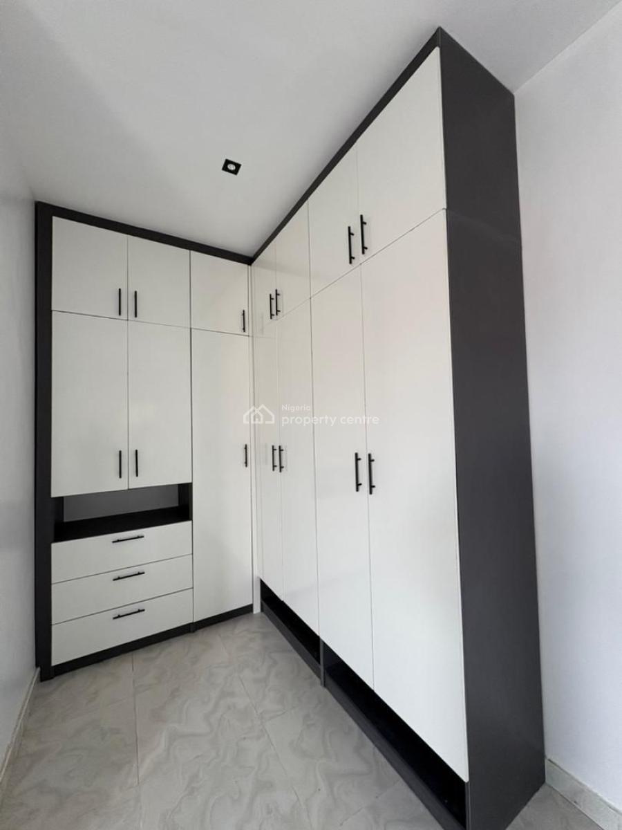 Well Built & Secure! 4-bedroom Semi-detached Duplex with Bq, Ajah, Lagos, Semi-detached Duplex for Sale