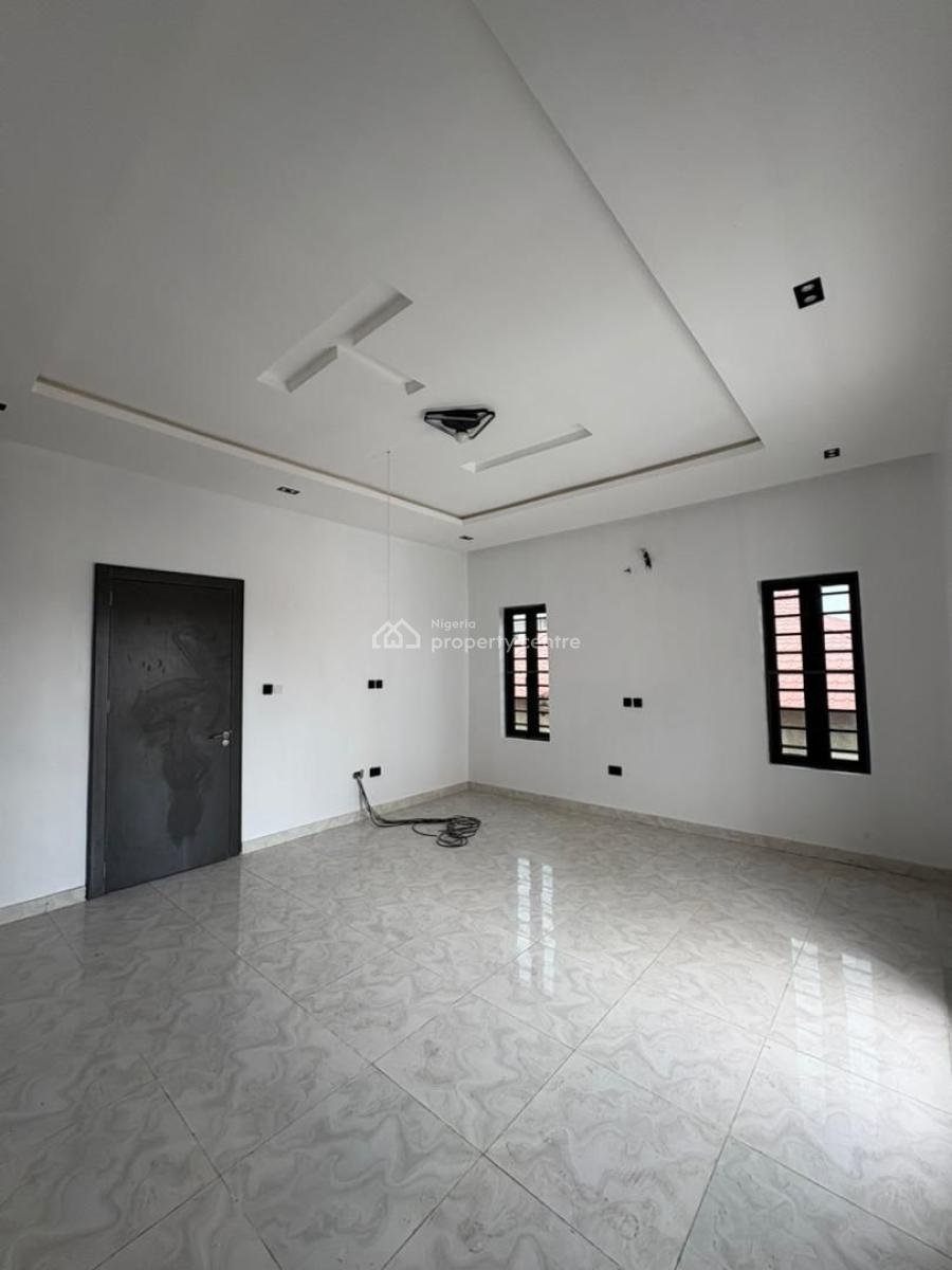 Well Built & Secure! 4-bedroom Semi-detached Duplex with Bq, Ajah, Lagos, Semi-detached Duplex for Sale