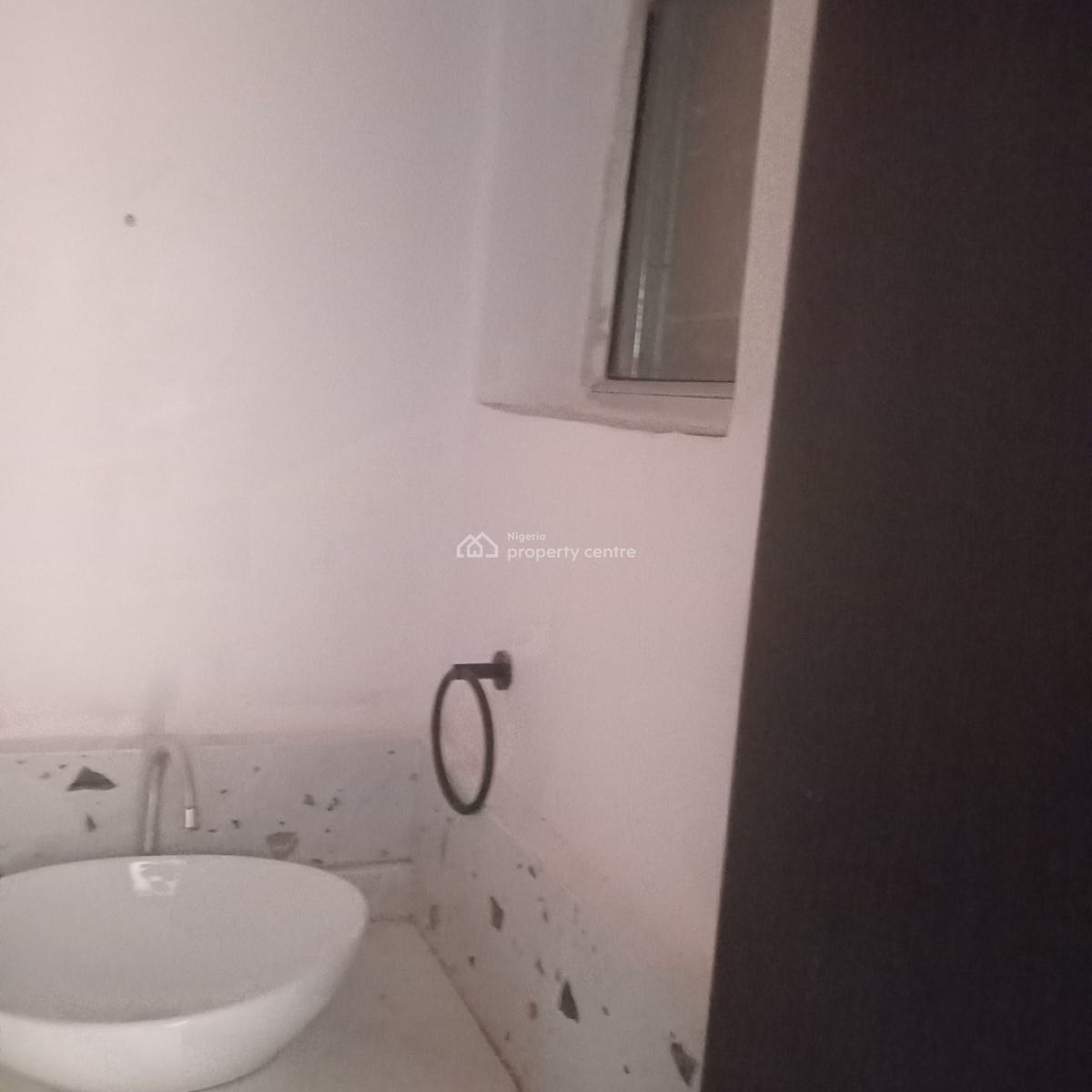 a Nice Ensuite Office Space Situate Within a Residential Estate, Eti-osa Street, Dolphin Estate, Ikoyi, Lagos, Office Space for Rent