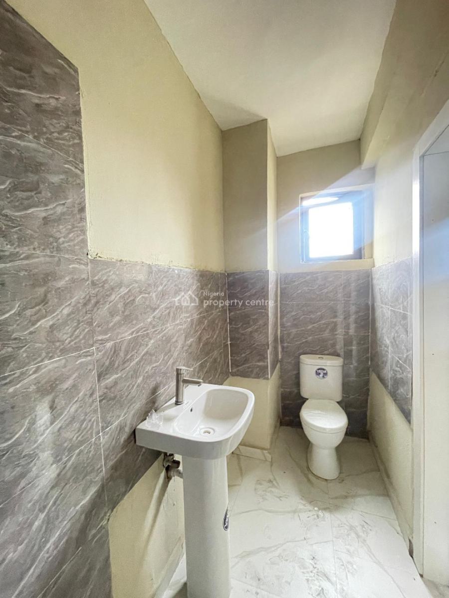 Beautifully Constructed 2 Bedroom Apartments, Surulere, Lagos, Flat / Apartment for Sale