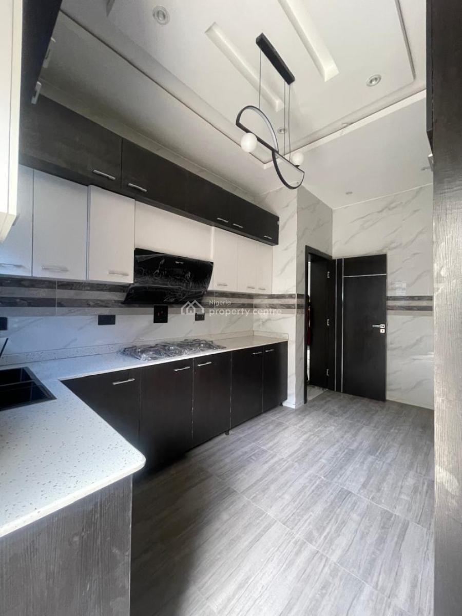 Newly Built 3 Bedroom  Apartment Bq, Maryland, Lagos, Flat / Apartment for Rent