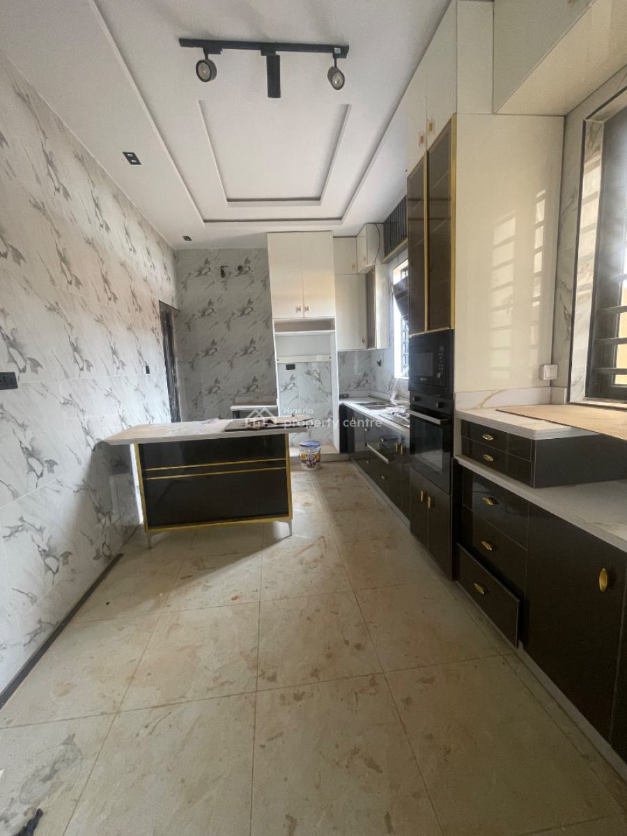 4 Bedroom Duplex with Bq, Gra Phase 1, Magodo, Lagos, Terraced Duplex for Sale