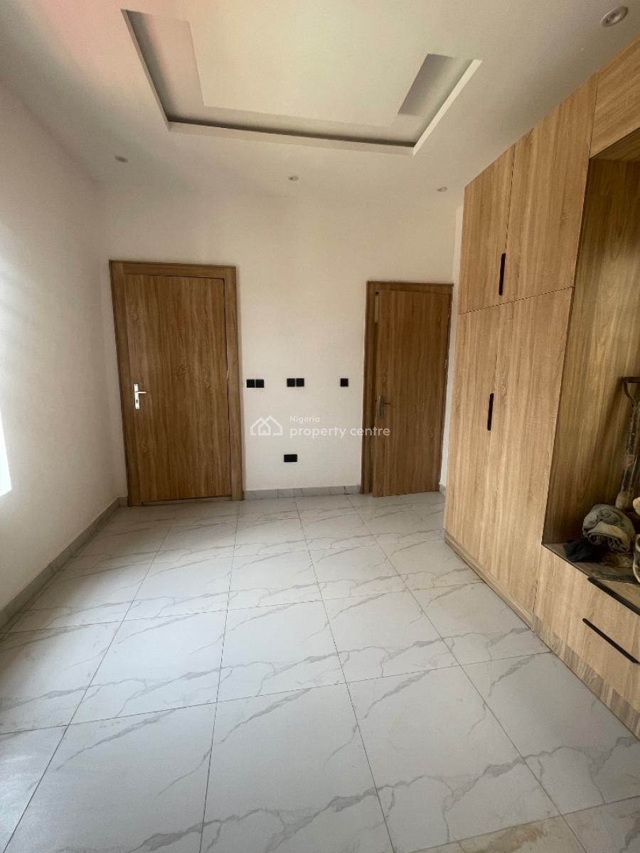 4 Bedroom Duplex with Bq, Gra Phase 1, Magodo, Lagos, Terraced Duplex for Sale