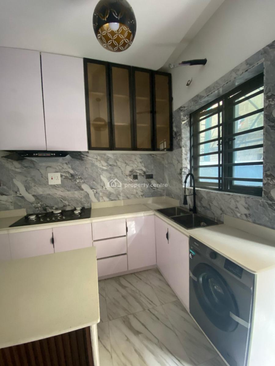 4-bedroom Semi-detached Duplex with Bq, Ajah, Lagos, Semi-detached Duplex for Sale