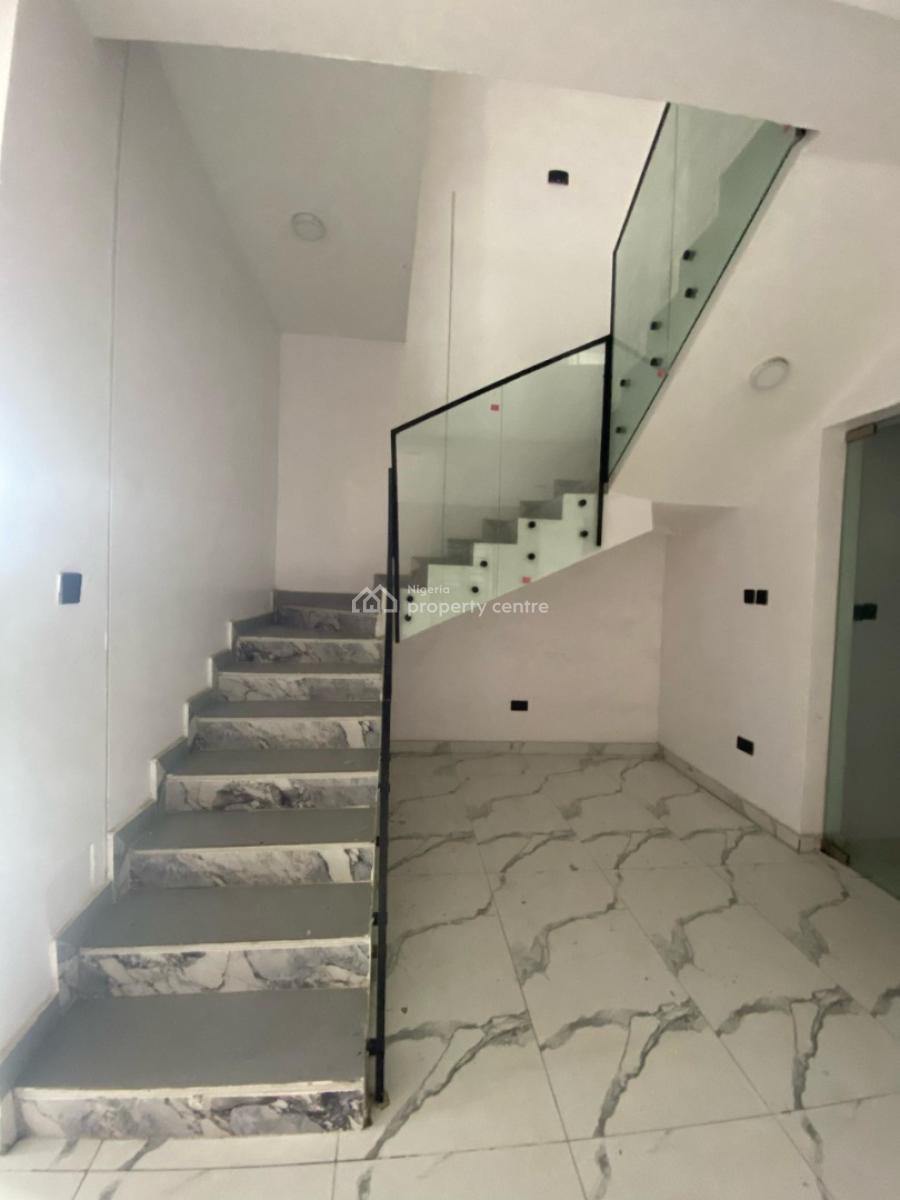 4-bedroom Semi-detached Duplex with Bq, Ajah, Lagos, Semi-detached Duplex for Sale