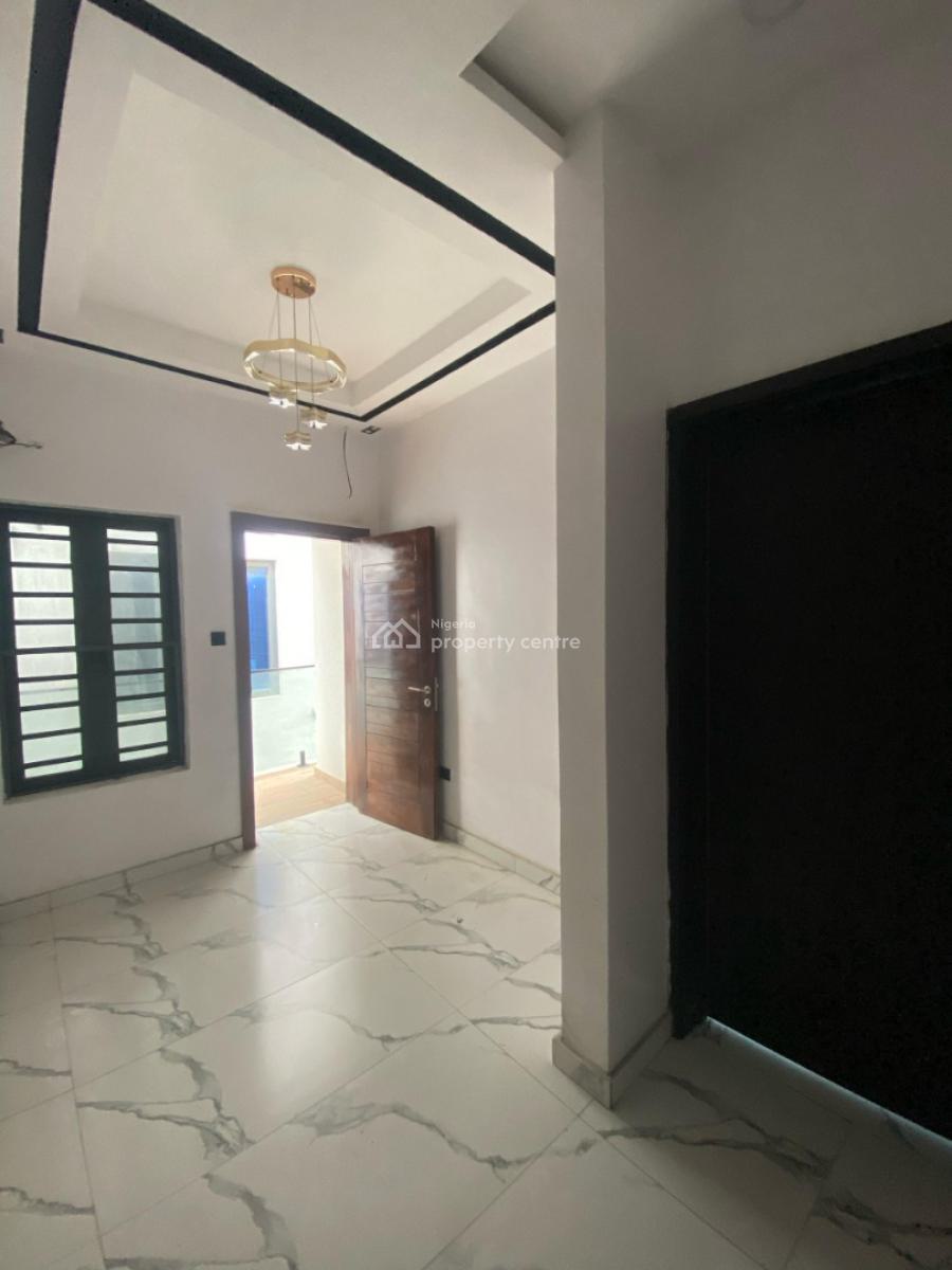 4-bedroom Semi-detached Duplex with Bq, Ajah, Lagos, Semi-detached Duplex for Sale