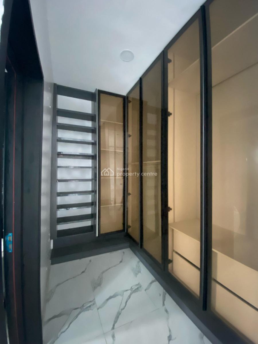 4-bedroom Semi-detached Duplex with Bq, Ajah, Lagos, Semi-detached Duplex for Sale