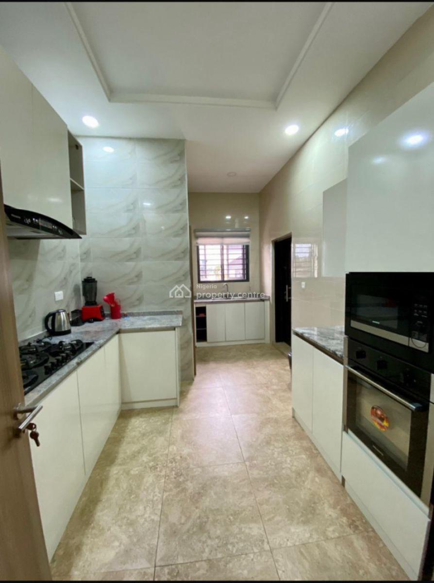 Luxury 2 Bedroom Apartment, Gwarinpa, Abuja, Flat / Apartment Short Let