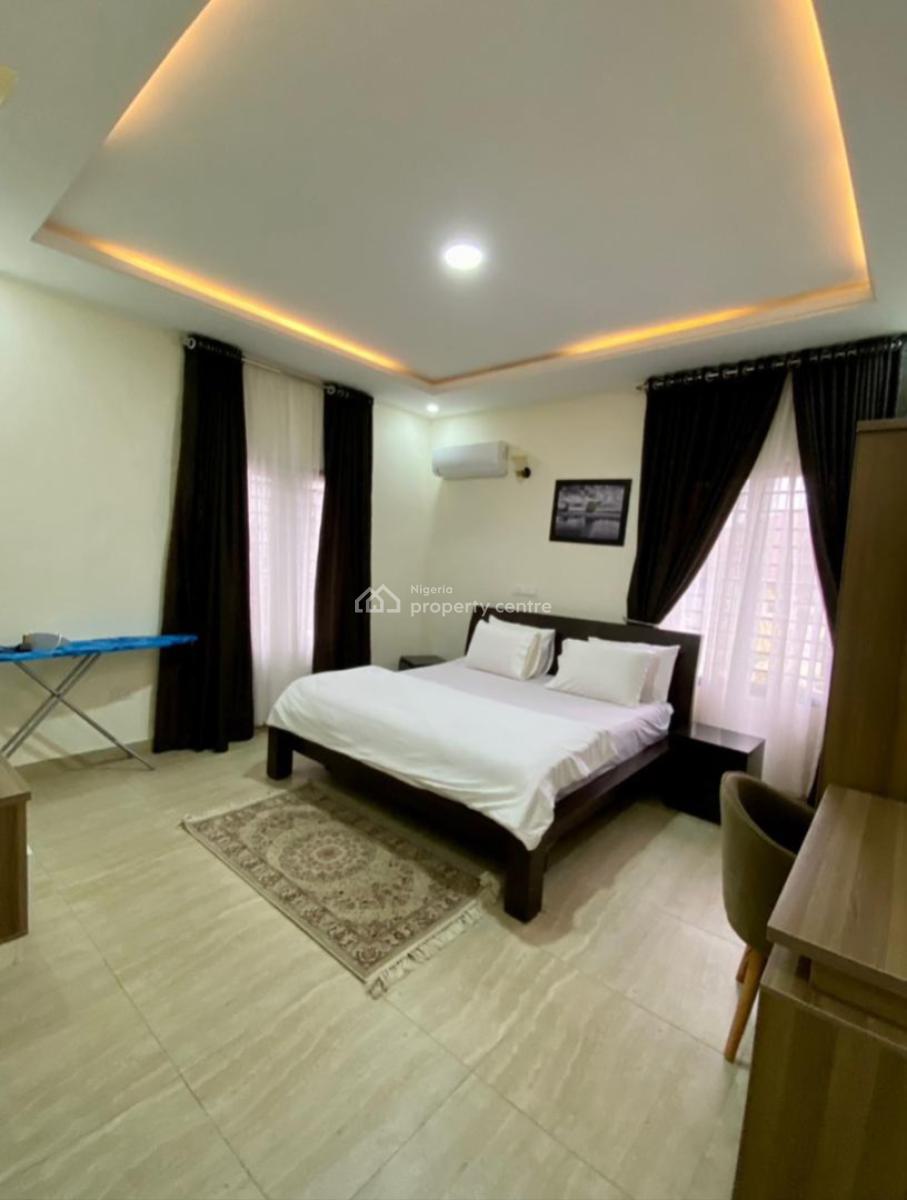 Luxury 2 Bedroom Apartment, Gwarinpa, Abuja, Flat / Apartment Short Let