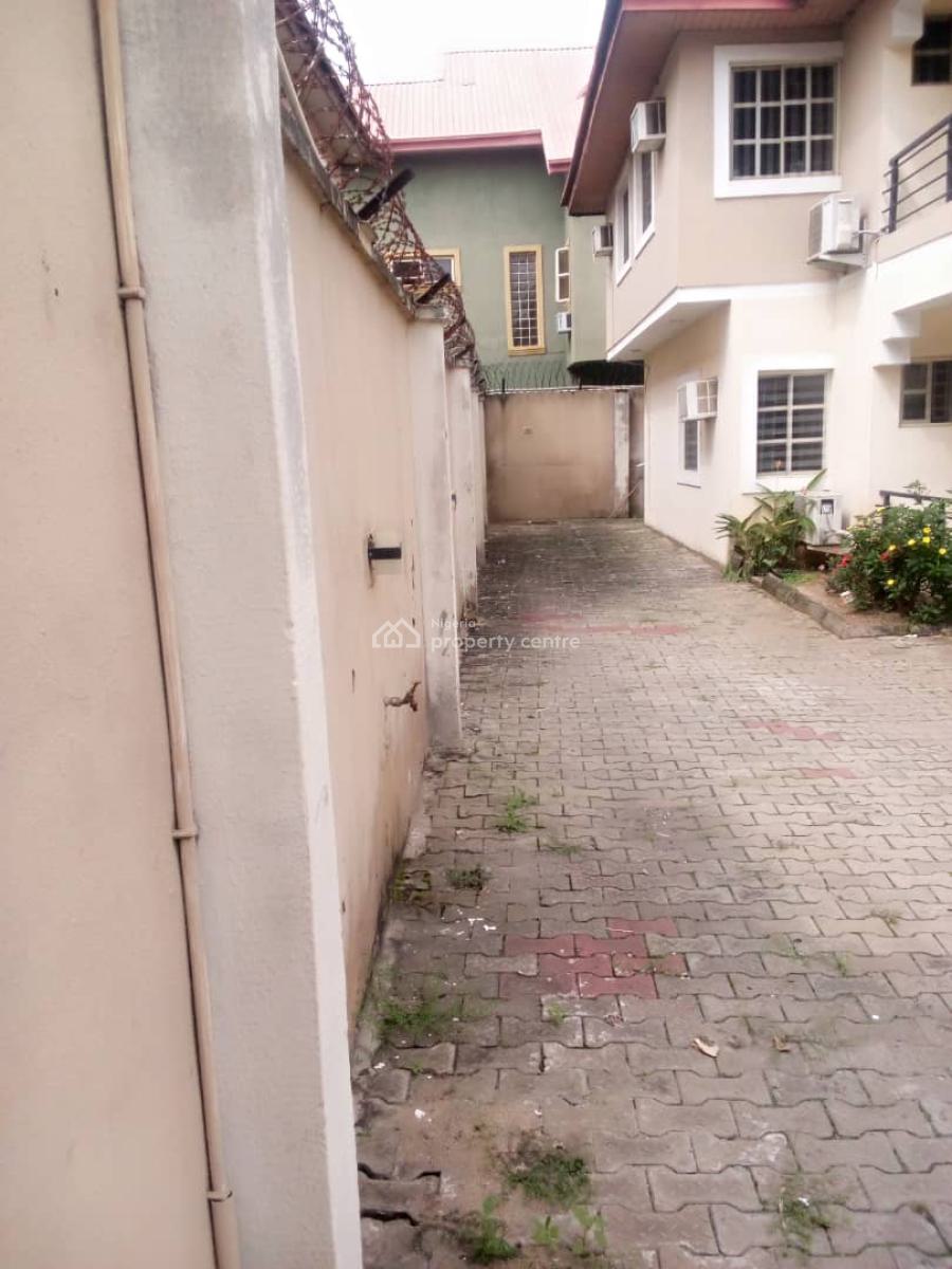 Well Maintained 4 Bedroom Detached Duplex with Bq Available, Gra Phase 2, Magodo, Lagos, Detached Duplex for Rent