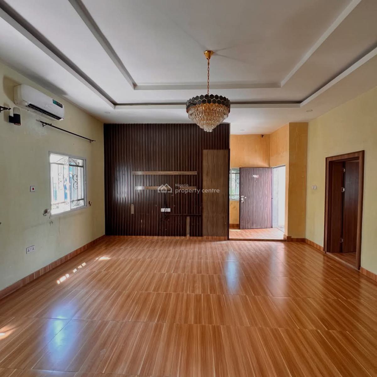 4 Bedroom Detached Duplex with a Bq, Lugbe District, Abuja, Detached Duplex for Rent