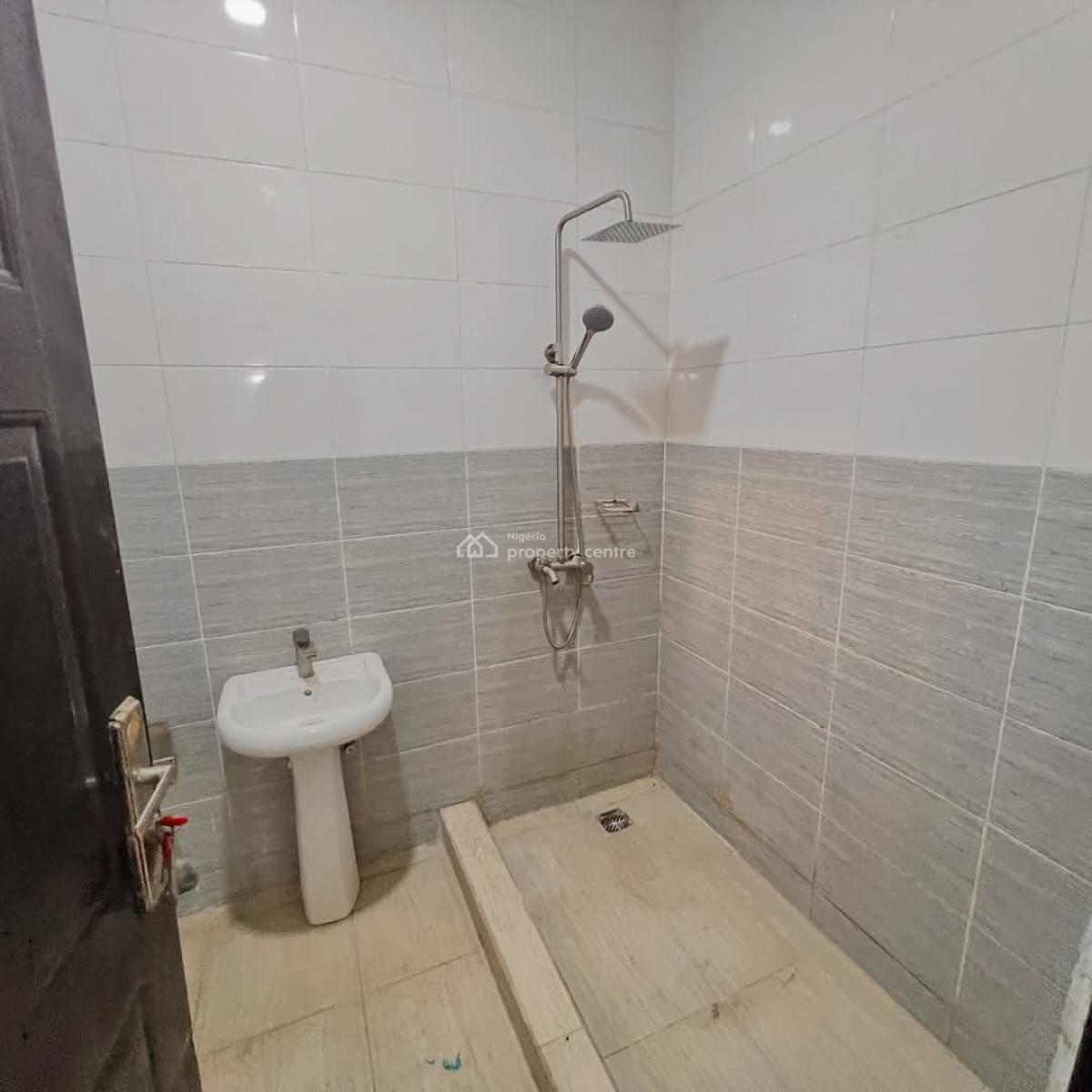 Serviced 3-bedroom Flat, Kado, Abuja, Flat / Apartment for Rent