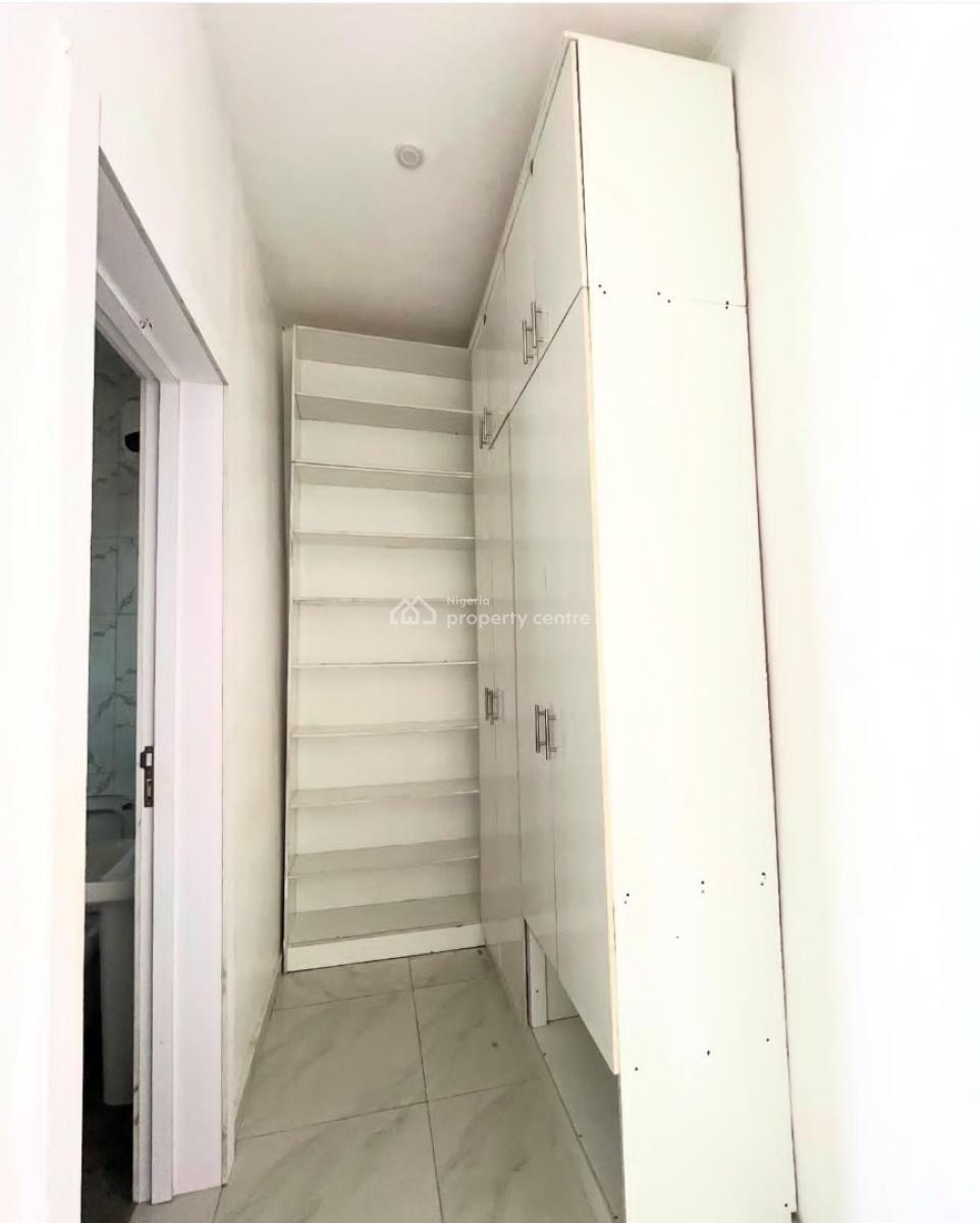 Spacious 3 Bedroom Terrace Duplex with Bq, Ikota, Lekki, Lagos, Terraced Duplex for Rent