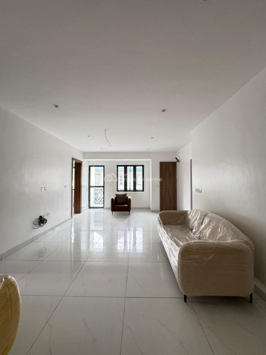 Very Spacious Lovely 3 Bedroom Apartment with Bq, Yaba, Lagos, Flat / Apartment for Sale